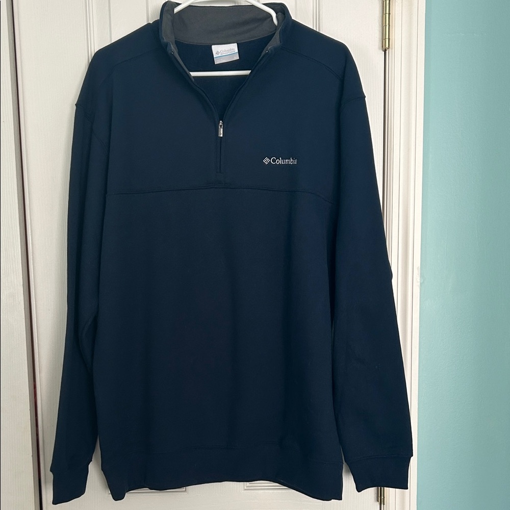 Columbia Men's Navy Sweatshirt - Large